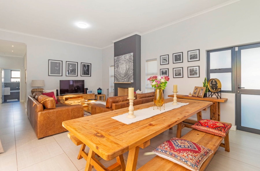 3 Bedroom Property for Sale in Sandown Western Cape